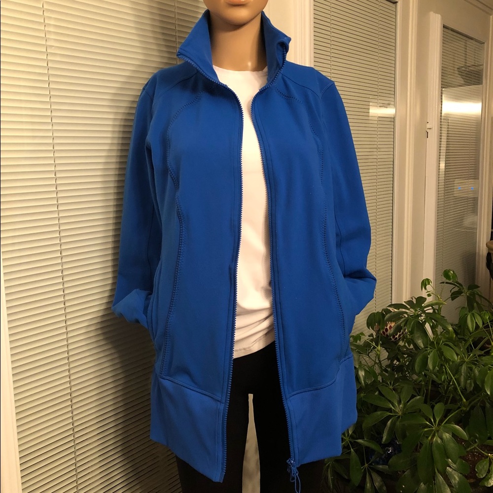 Lululemon Sportswear Jacket. Size 12